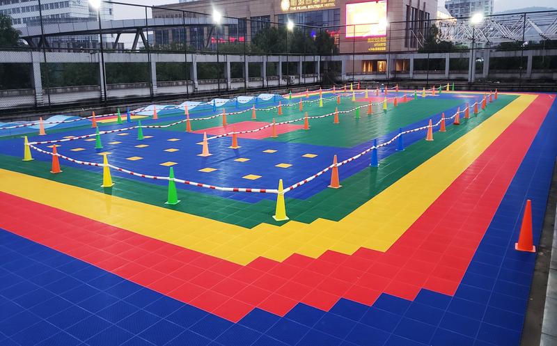 温州小骑士平衡车俱乐部轮滑场拼装运动地板工程